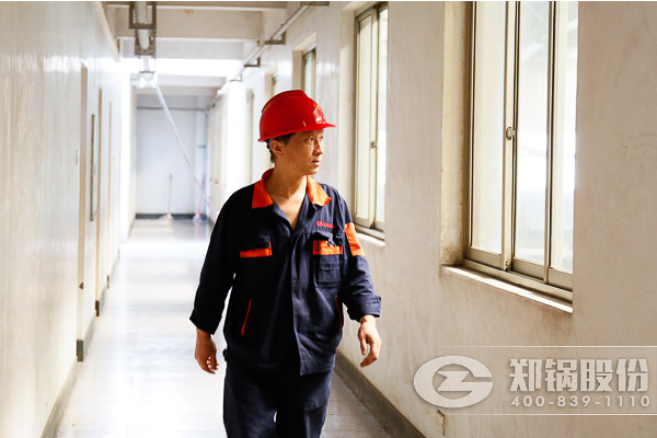 第(di)二(er)迴(hui)：記鄭鍋(guo)生産(chan)廠長——楊渝旾(chun)