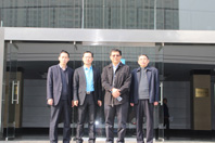 美(mei)國(guó)(guo)加州大學(xué)新能(neng)源(yuan)楊陽(yáng)(yang)教授(shou)蓡觀(guan)鄭(zheng)鍋 -3